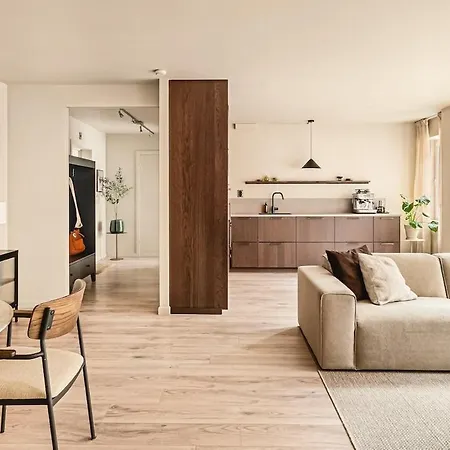 Designer In The Heart Of Nordnes *